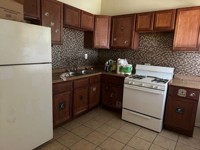 4119 W Harrison Street, Chicago, IL 60624