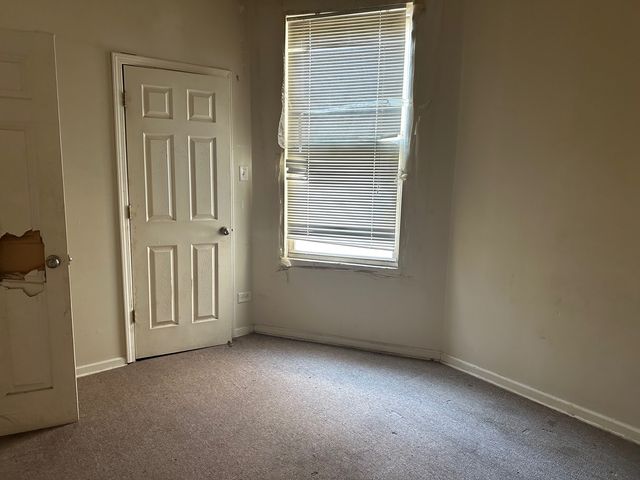 4119 W Harrison Street, Chicago, IL 60624