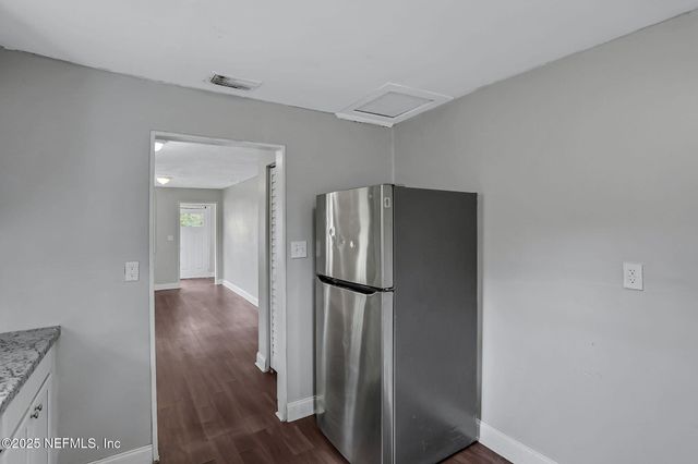 2070 WOODSIDE Street, Jacksonville, FL 32209