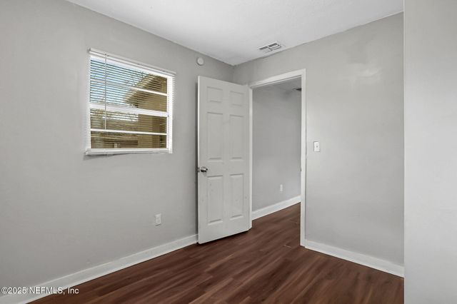 2070 WOODSIDE Street, Jacksonville, FL 32209