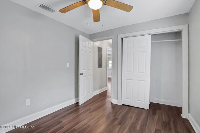 2070 WOODSIDE Street, Jacksonville, FL 32209