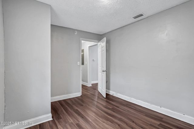 2070 WOODSIDE Street, Jacksonville, FL 32209