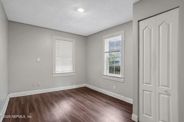 2070 WOODSIDE Street, Jacksonville, FL 32209