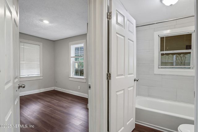 2070 WOODSIDE Street, Jacksonville, FL 32209