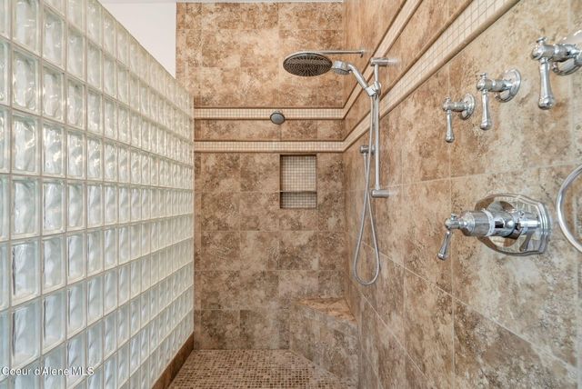 735 S BUSHWACKER RD, Coeur D'alene, ID 83814