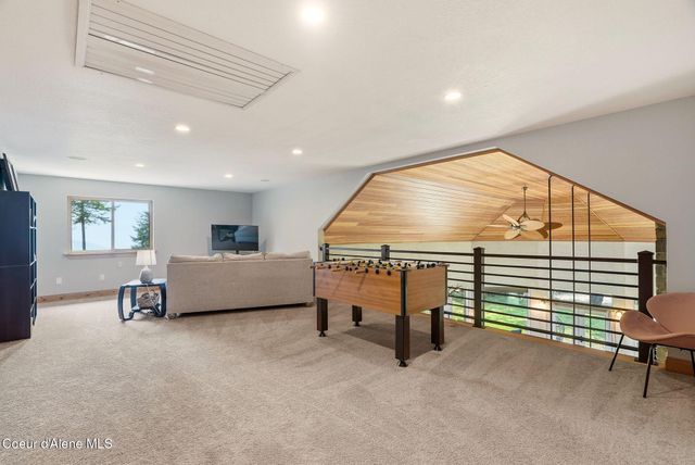 735 S BUSHWACKER RD, Coeur D'alene, ID 83814