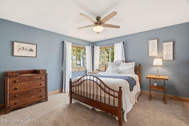 735 S BUSHWACKER RD, Coeur D'alene, ID 83814