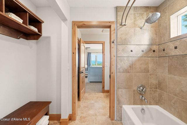 735 S BUSHWACKER RD, Coeur D'alene, ID 83814