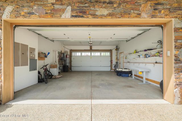 735 S BUSHWACKER RD, Coeur D'alene, ID 83814