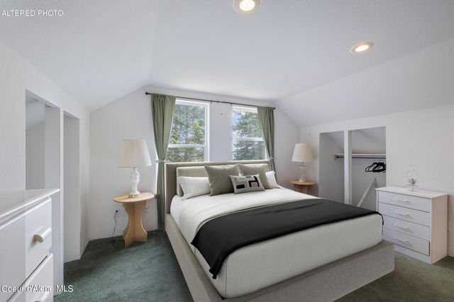 735 S BUSHWACKER RD, Coeur D'alene, ID 83814
