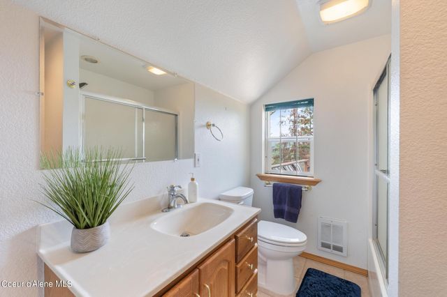 735 S BUSHWACKER RD, Coeur D'alene, ID 83814