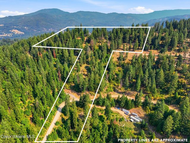 735 S BUSHWACKER RD, Coeur D'alene, ID 83814