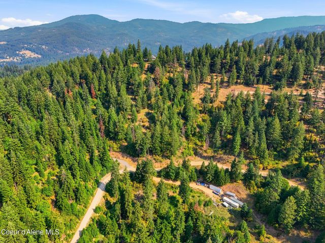 735 S BUSHWACKER RD, Coeur D'alene, ID 83814