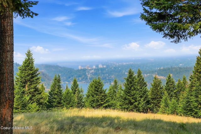 735 S BUSHWACKER RD, Coeur D'alene, ID 83814