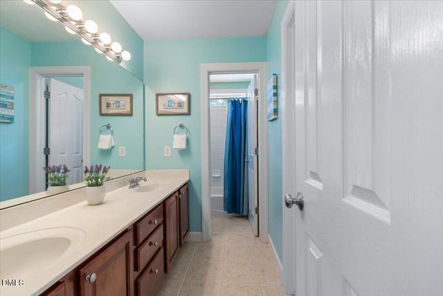 5404 Dutch Elm Drive, Apex, NC 27539