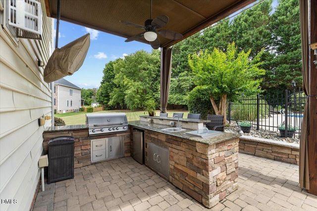 5404 Dutch Elm Drive, Apex, NC 27539