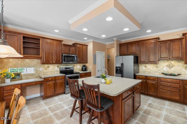 5404 Dutch Elm Drive, Apex, NC 27539