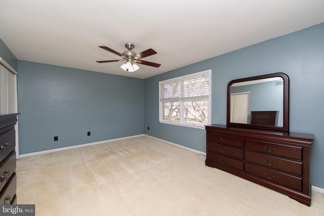 579 LINCOLN RD, Pilesgrove, NJ 08098