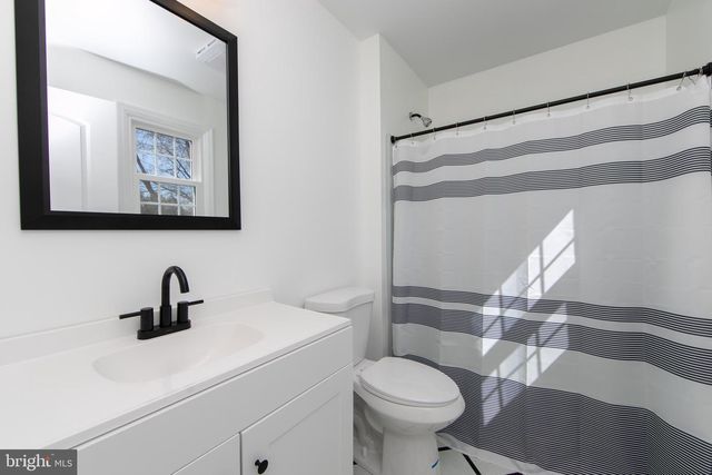 579 LINCOLN RD, Pilesgrove, NJ 08098