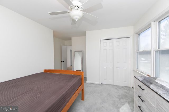 579 LINCOLN RD, Pilesgrove, NJ 08098