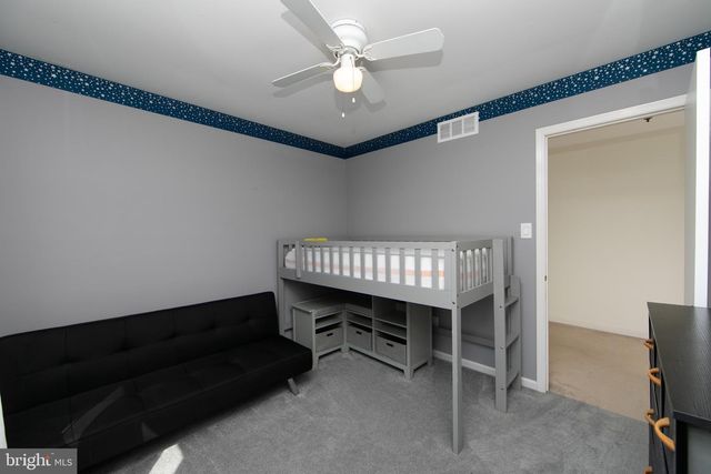 579 LINCOLN RD, Pilesgrove, NJ 08098