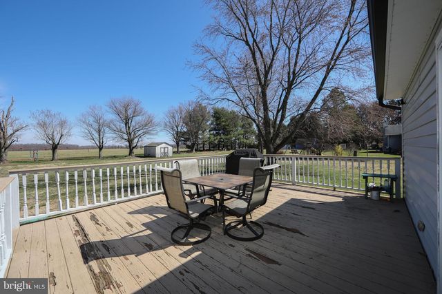 579 LINCOLN RD, Pilesgrove, NJ 08098