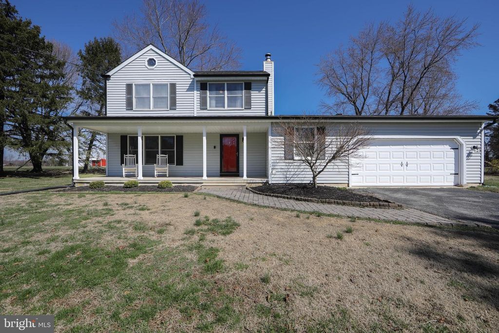 579 LINCOLN RD, Pilesgrove, NJ 08098