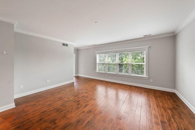 3175 Tremont Road, 409, Columbus, OH 43221