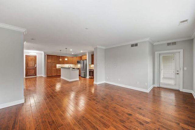 3175 Tremont Road, 409, Columbus, OH 43221
