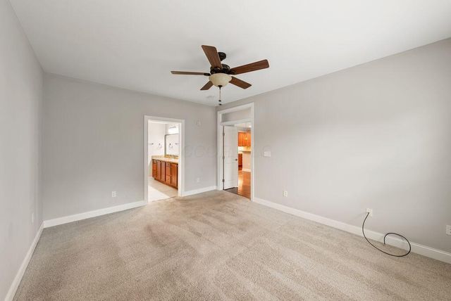 3175 Tremont Road, 409, Columbus, OH 43221