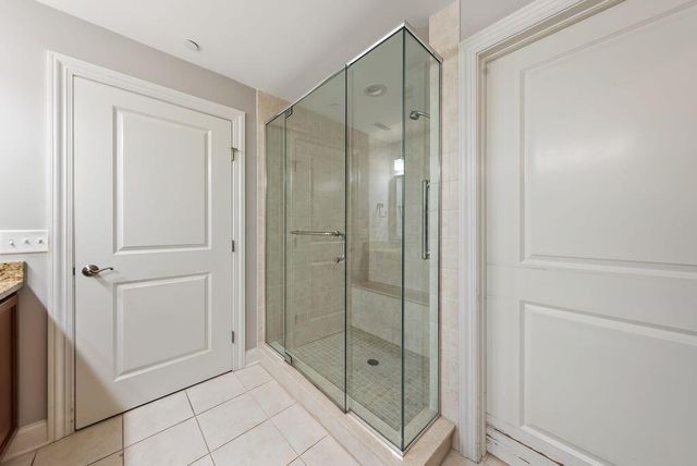 3175 Tremont Road, 409, Columbus, OH 43221