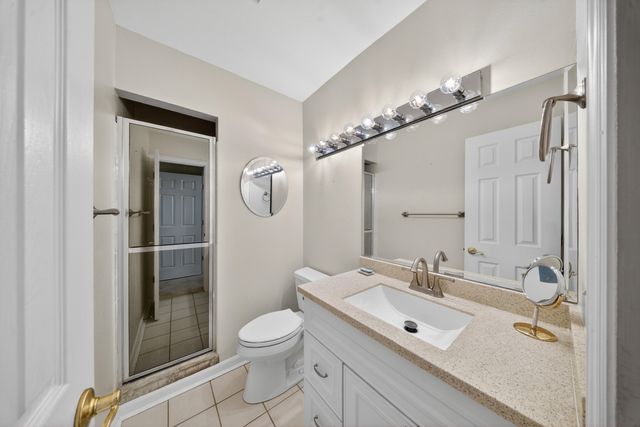 2929 SE Ocean Boulevard 103-9, Stuart, FL 34996