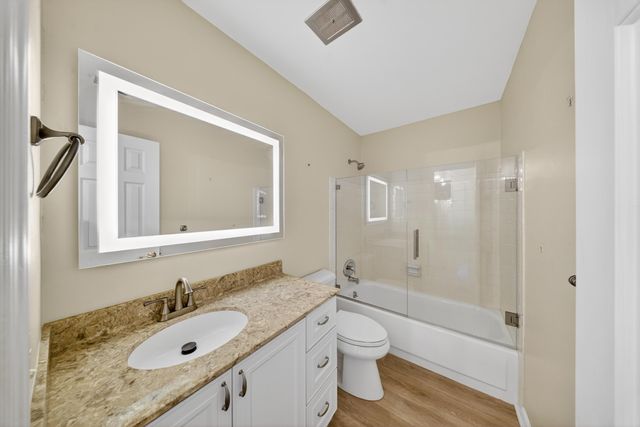2929 SE Ocean Boulevard 103-9, Stuart, FL 34996