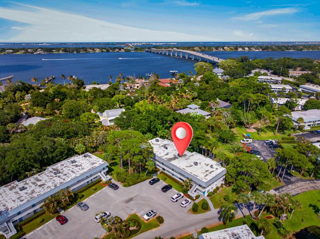 2929 SE Ocean Boulevard 103-9, Stuart, FL 34996