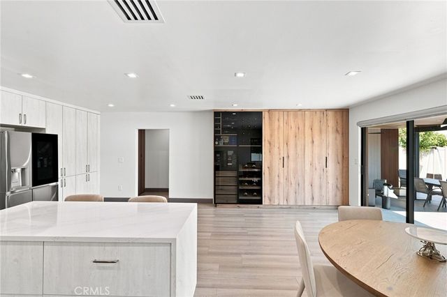 5954 Carpenter Avenue, Valley Village, CA 91607
