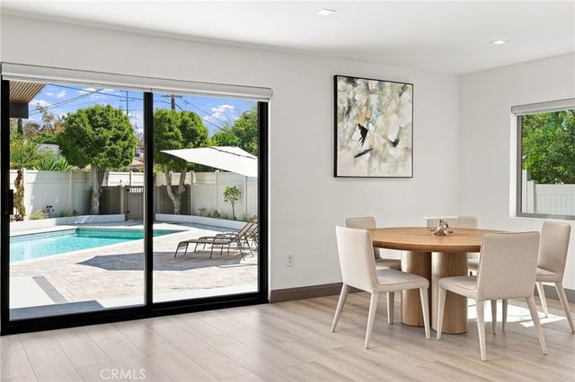 5954 Carpenter Avenue, Valley Village, CA 91607