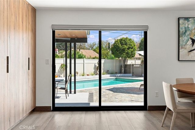 5954 Carpenter Avenue, Valley Village, CA 91607