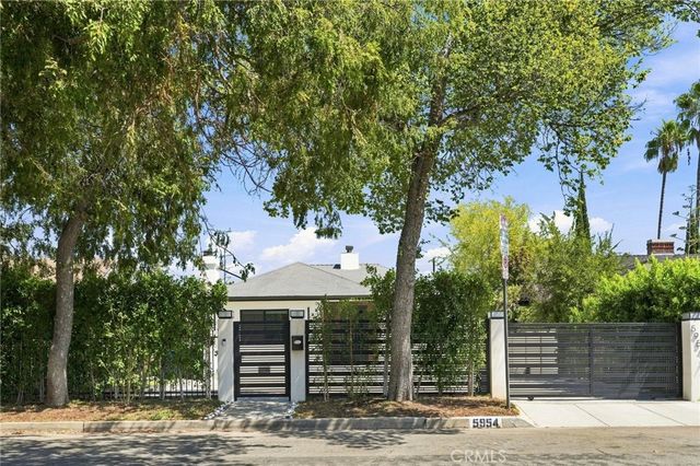 5954 Carpenter Avenue, Valley Village, CA 91607
