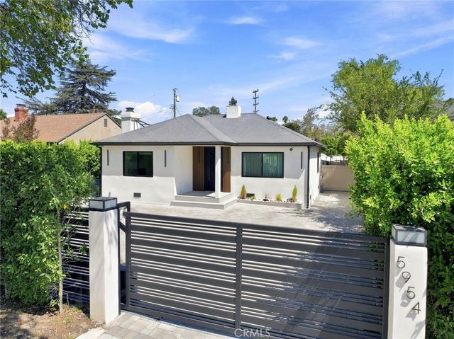 5954 Carpenter Avenue, Valley Village, CA 91607