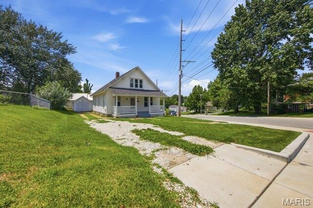 301 Macarthur Street, Washington, MO 63090