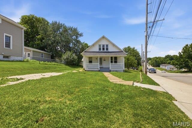 301 Macarthur Street, Washington, MO 63090