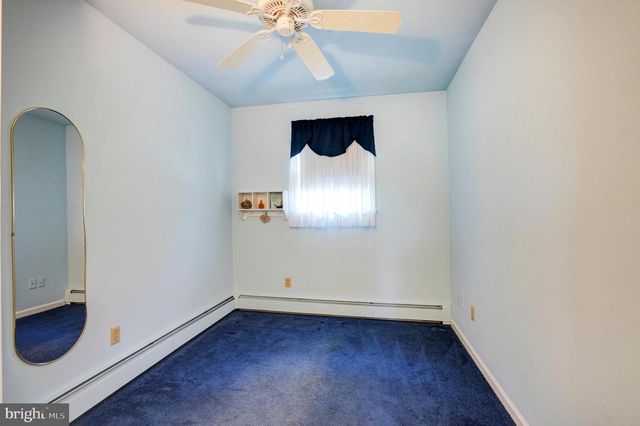 104 MENG RD, Schwenksville, PA 19473