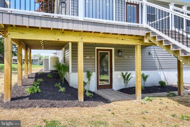 823 BALTIMORE ST, Dillsburg, PA 17019