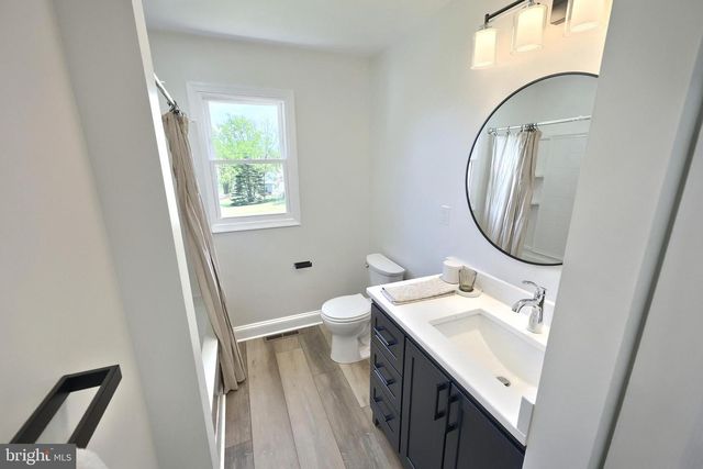 823 BALTIMORE ST, Dillsburg, PA 17019