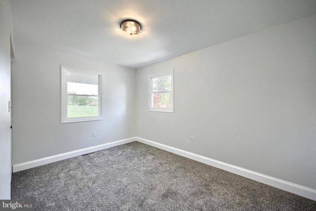823 BALTIMORE ST, Dillsburg, PA 17019
