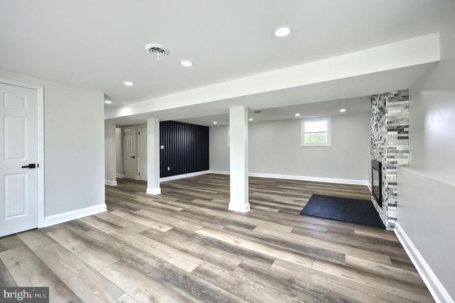 823 BALTIMORE ST, Dillsburg, PA 17019