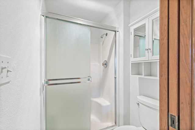 278 Sparrow Way, Medford, OR 97501