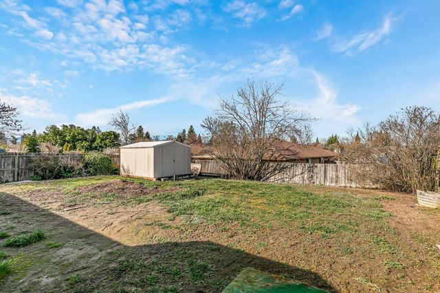 278 Sparrow Way, Medford, OR 97501