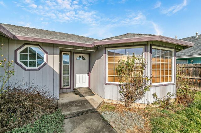 278 Sparrow Way, Medford, OR 97501