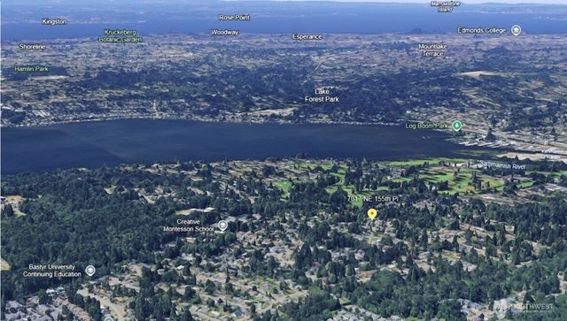 7017 NE 155th Place, Kenmore, WA 98028